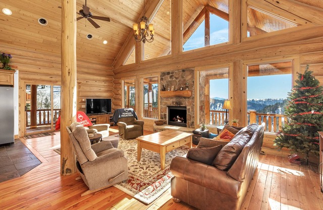 Coming this Winter! 'Timberline Retreat' is now 'The Nest'. Newly Remodeled!