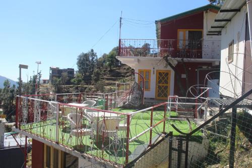 Commander Villa