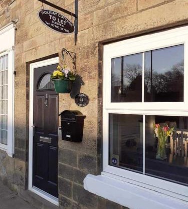 Commerce Cottage Rooms