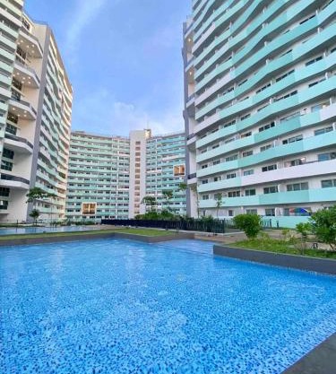 Commonwealth Residences combine 2 units