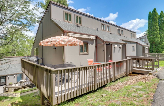 Community Indoor Pool: Tannersville Townhome