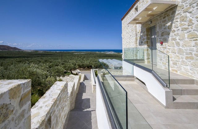 Complex of two maisonettes with private pools
