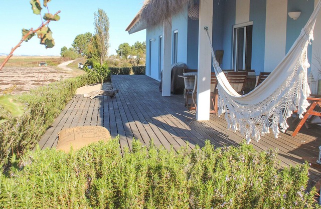 Casa / villa / chalet - ComportaInmueble de categoría