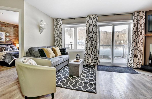 Condo 122 620 Chemin du Hibou by Les Chalets Alpins