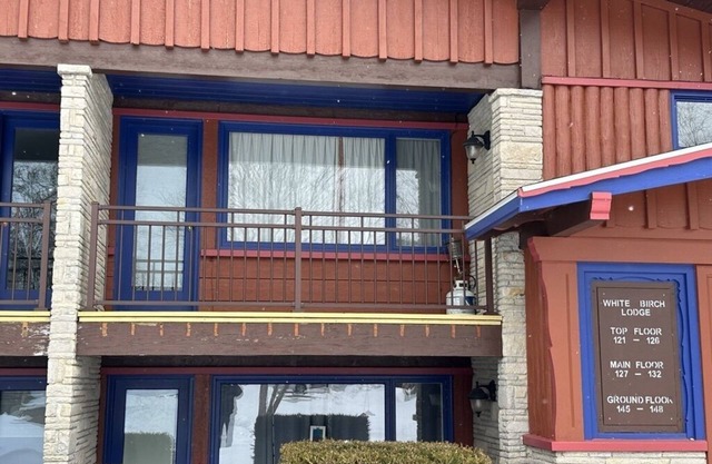 Condo on Otsego ski and golf resort in Gaylord fun for every season