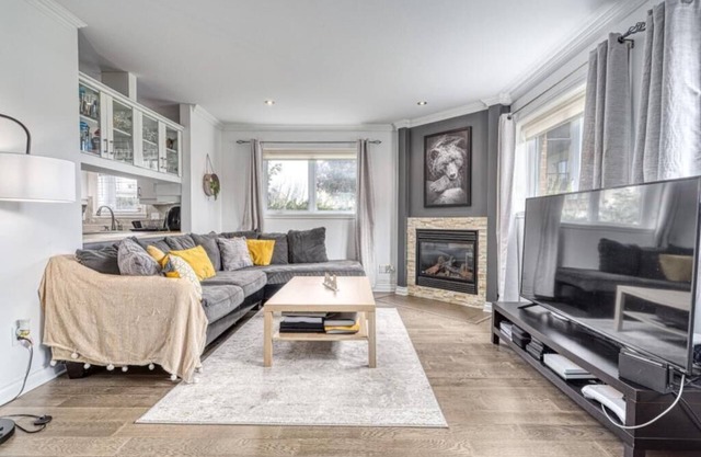 Condo très beau et tranquille au de Lachenaie / Terrebonne