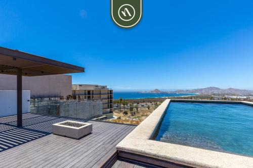 Condo with Rooftop Pool - Ocean View