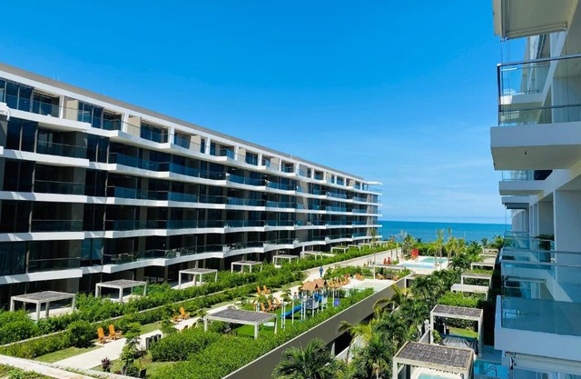 !Condominio de Lujo! Playa + Piscinas + Natural