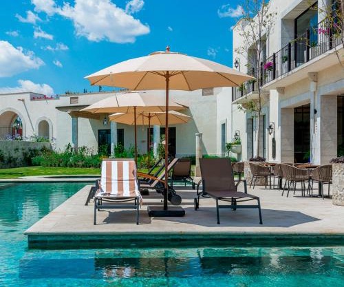 Condominios La Luminaria by PICSA