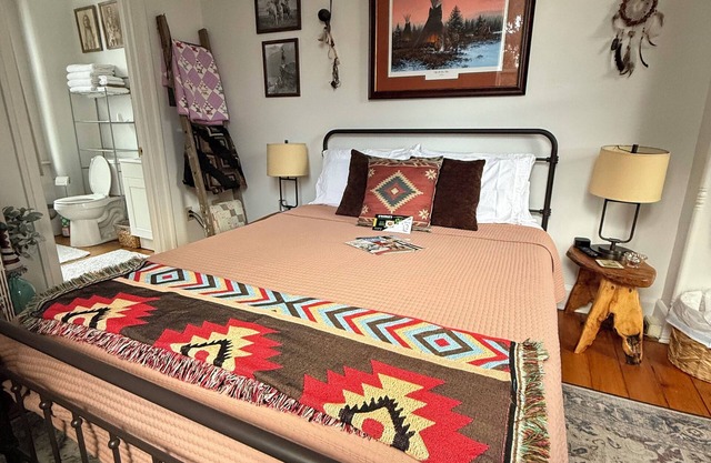 Conewago Suite at Olinger House B&B located in historic, downtown Gettysburg.