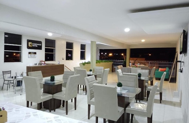 Confiance Hotel