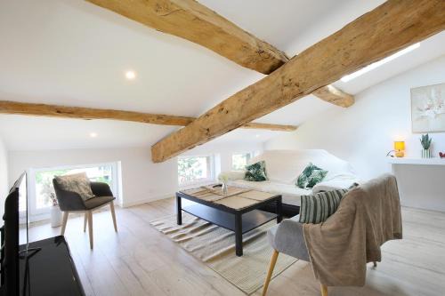 Confort & espace avec ascenseur - T3 central
