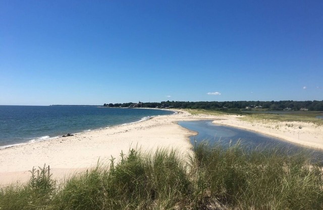 Escapada a la costa de Connecticut con vistas a la ensenada: cerca de Harkness