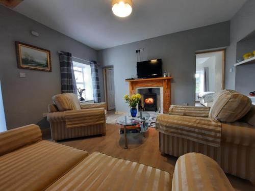 Conneelys Cottage, Connemara, Clifden, H71Y096