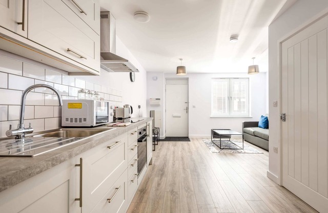 Contemporary 1 Bedroom Home in York