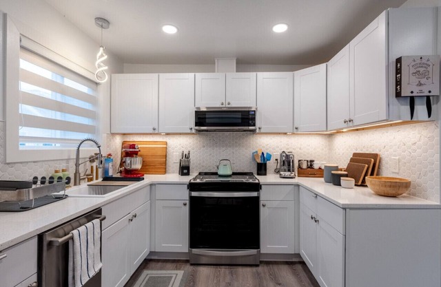 Contemporary 2-bedroom Apartment