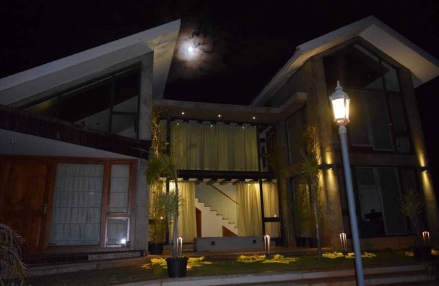 Contemporary 2-bedroom villa in Muthorai Palada.