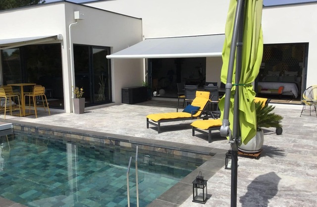 Contemporary 5* comfortable villa near Monbazillac and Bergerac