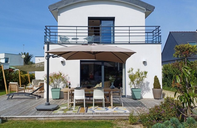 Contemporáneo por el mar