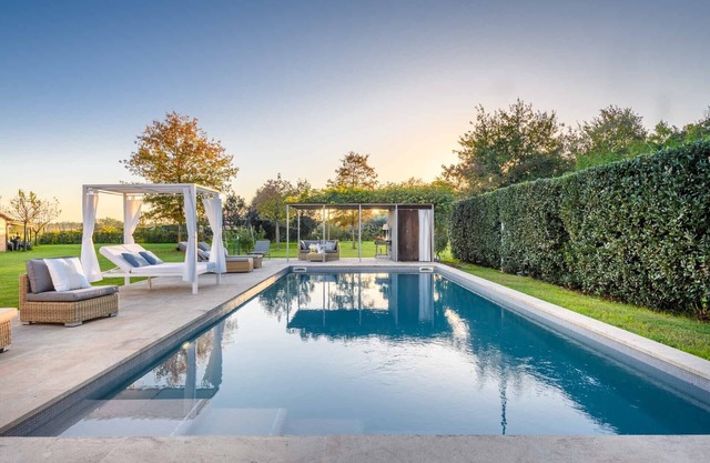 Contemporary Farmhouse with Pool in Villa Campanile