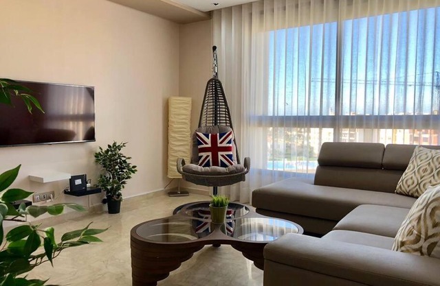 Contemporary Top Floor Bourgogne - By AppartAli
