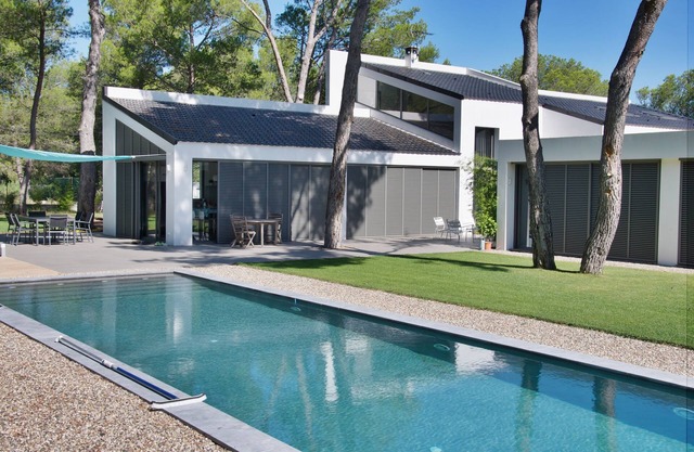 VILLA CONTEMPORÁNEA 280m² cerca de Aix en Provence
