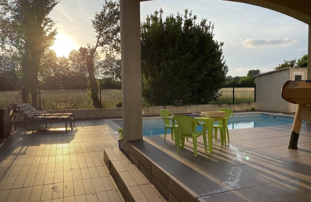Contemporary villa. Near AIX/MARSEILLE/ALPILLE/AVIGNON/ARLES