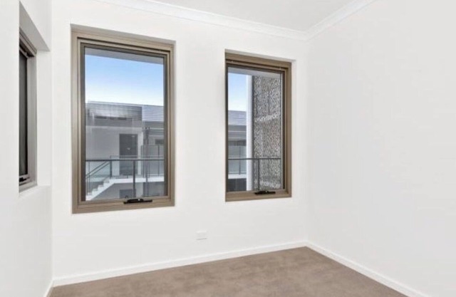 Convenient apartment at heart city