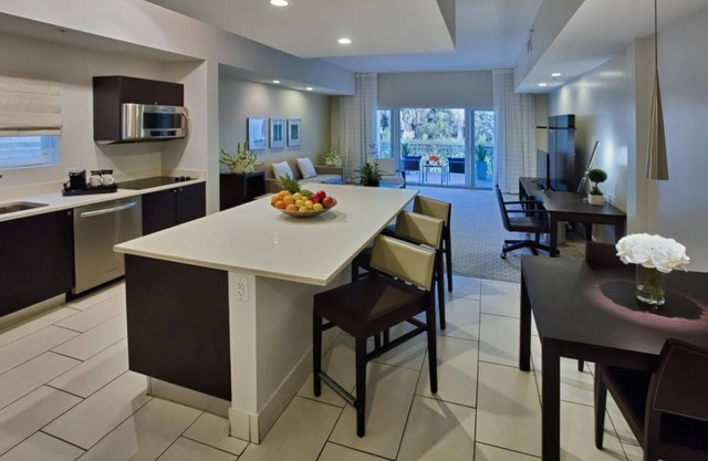 Convenient Countryside Stay! 2 Relaxing Rooms w/ Balcony | Onsite Pool + Spa