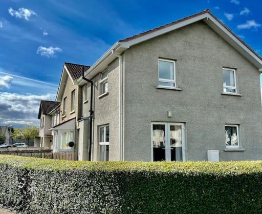 Conveniently located, close to city and quiet area