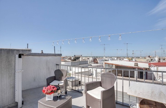 Conversano Casa Alessandra Apt x4 con Terrazzo!