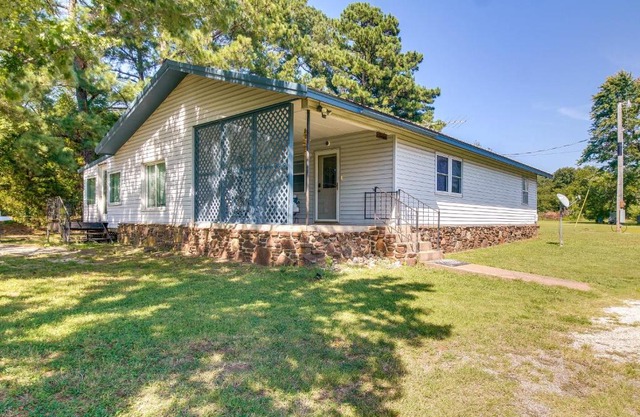 Cookson Vacation Rental with Spacious Yard and Porch!