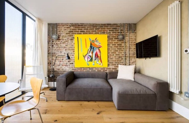 Cool Loft .
