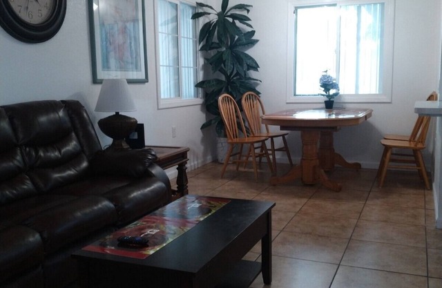 COOL2BEDROOM2BATHCONDO siguientes comunidades