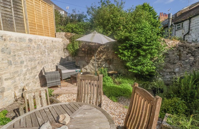 Coombe Street Cottage