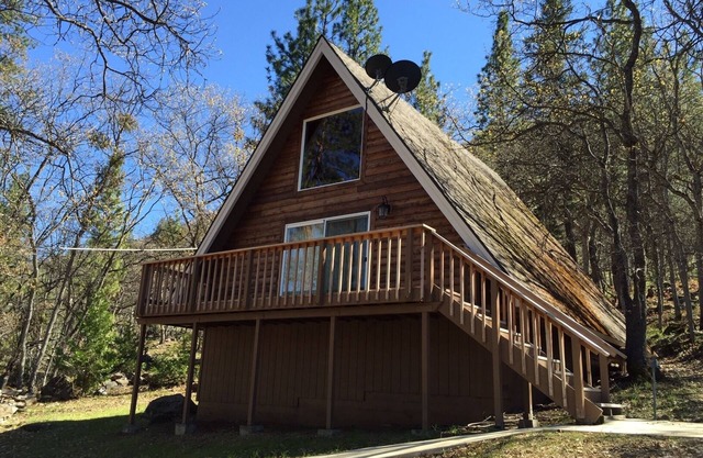 Copco Lake Cabin Retreat