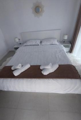 Cora Apartment