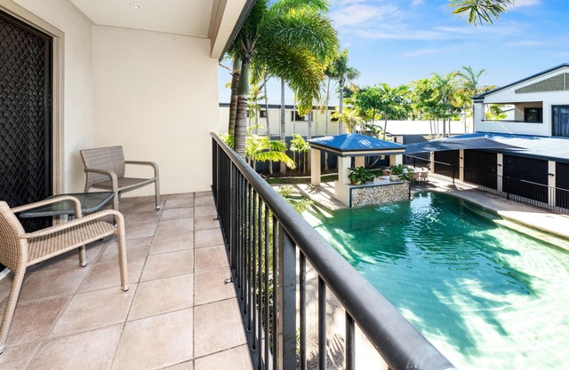 Coral Cay Resort