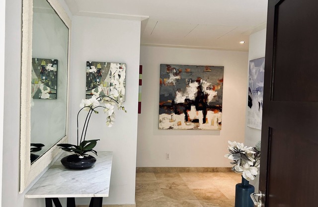 Coral Cove 10, Barbados Luxury Beach front Rental