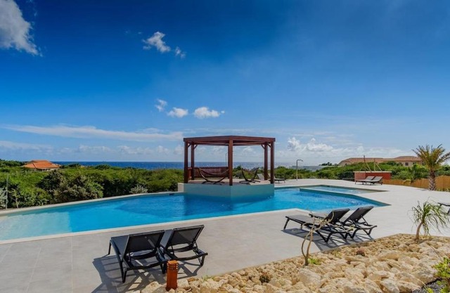Coral Estate Luxery resort, Dushi Lugá, brand new sea view apartment