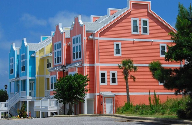 Coral Gables at Cambridge Cove 3 Bedroom Deluxe Townhome, Waterpark & Near Beach Access!