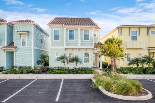 Coral Reef Cottage! Near Disney With Margaritaville Resort & Island H2O Access - 8052Ls