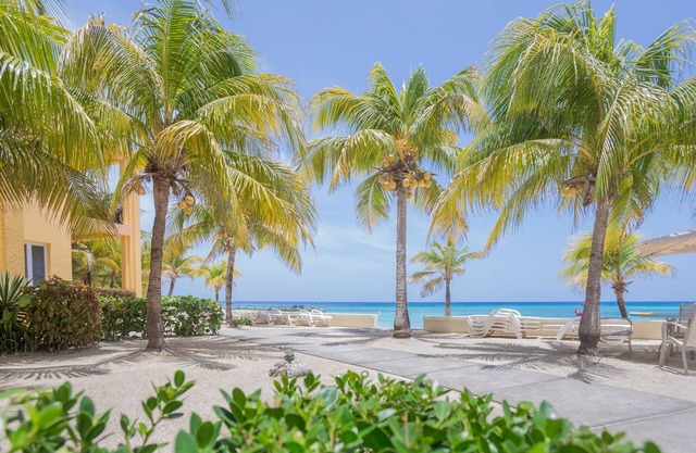 Coral Sands #6 2 Bedroom Condo by RedAwning