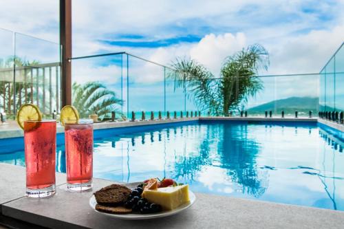 Coral Sea Views