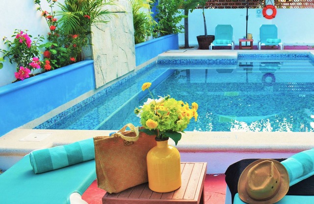 Corales Suites