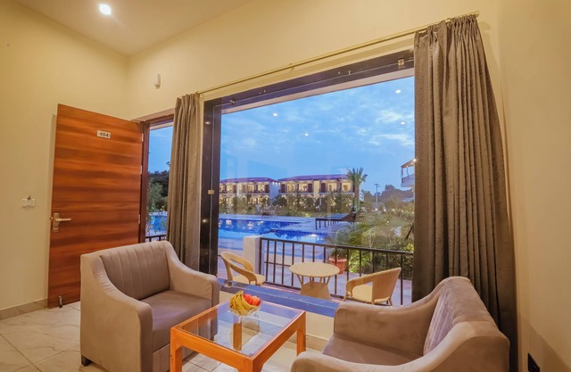 Corbett Wild Flower Resort And Spa