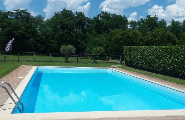 Coriana Apartments & Villas