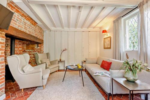 Corner Cottage - Kent