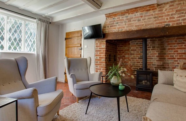 Corner Cottage - Kent