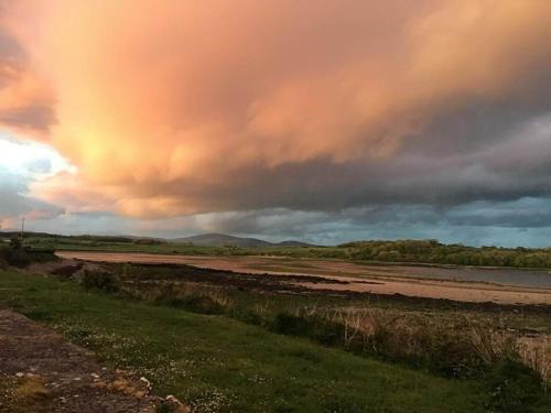 Cornmill House, With Outstanding Sea Views In Garlieston